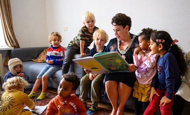 Burgemeester Utrecht Kinderboekenweek Voorlezen 